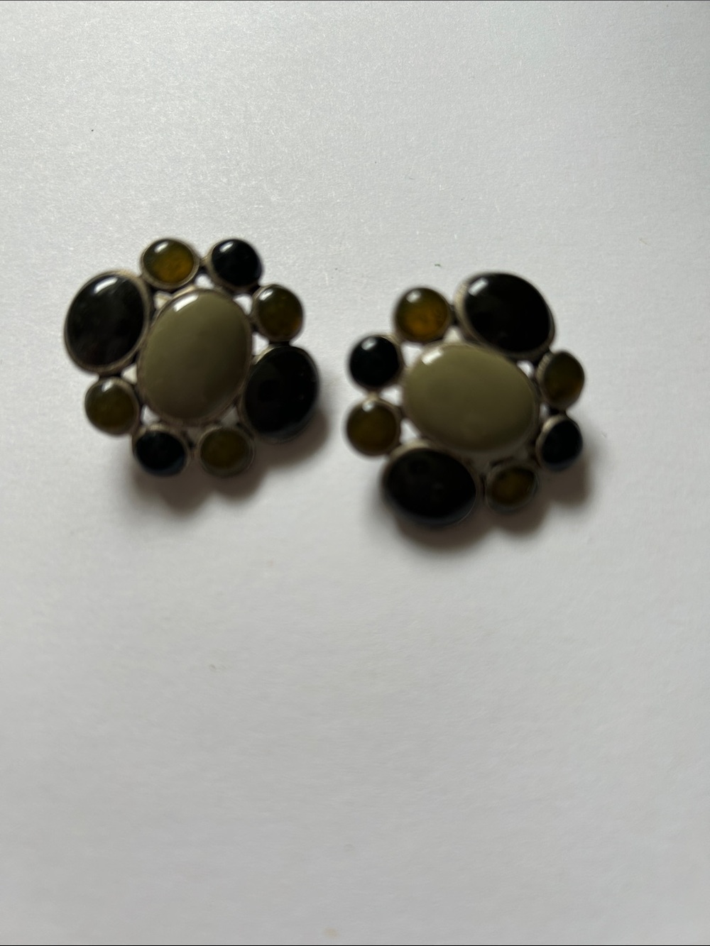 Olive and Black Cluster Stone Earrings - Women Jewelry j5